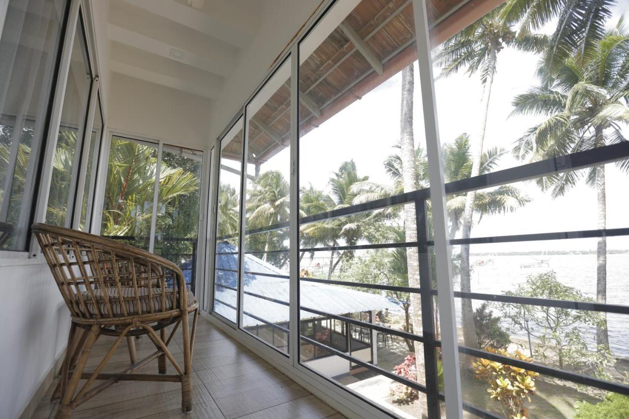 Kallanchery Retreat Kochi Exterior photo